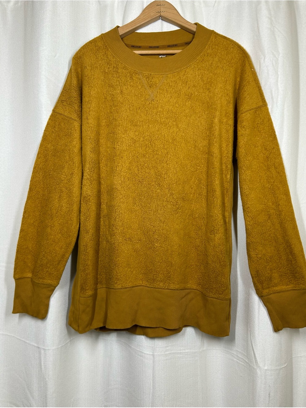Aerie Plush Sweatshirt Fuzzy Chilled Out Mustard Size Small Crewneck